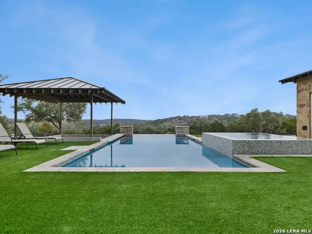 298 Table Rock Helotes, TX 78023