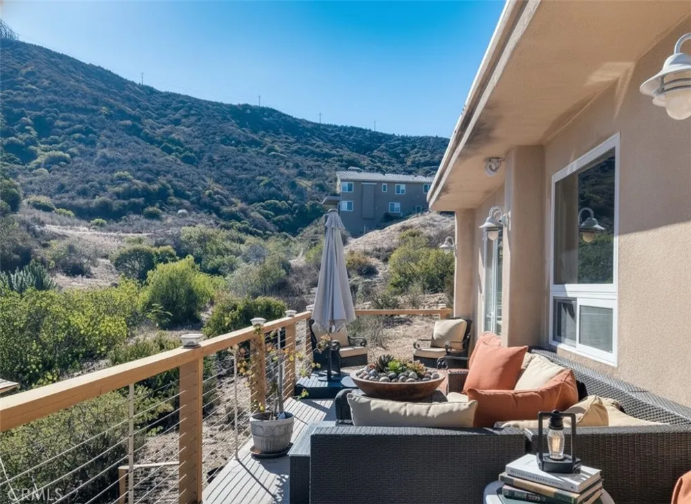 1469 Topa View Trl Newbury Park, CA 91320