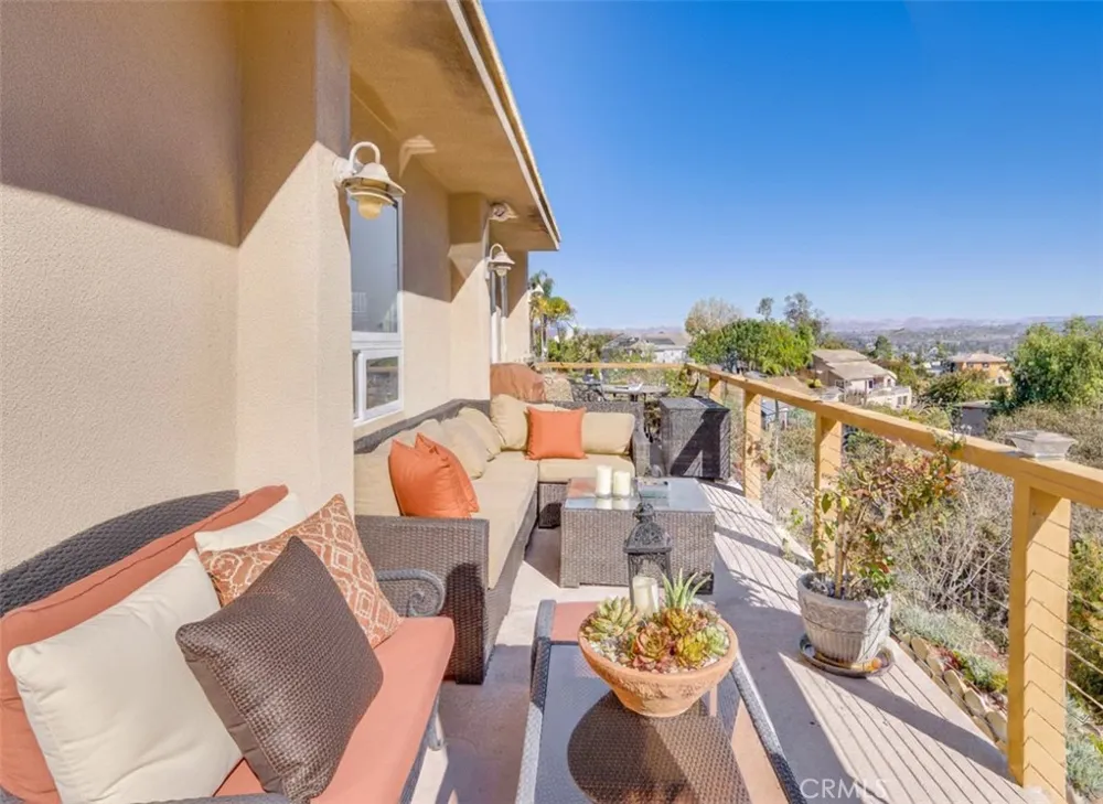 1469 Topa View Trl Newbury Park, CA 91320