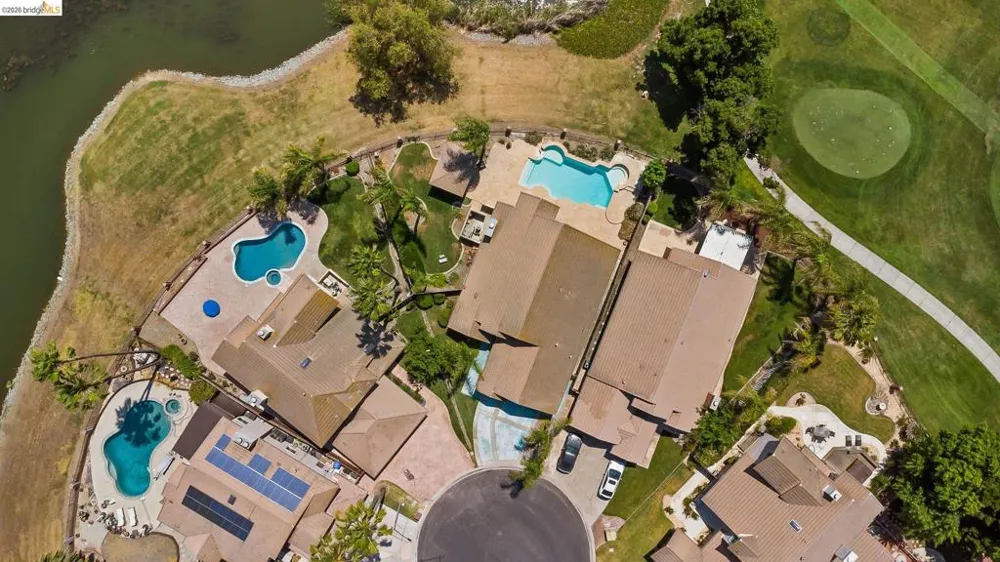 2244 Colonial Ct Discovery Bay, CA 94505