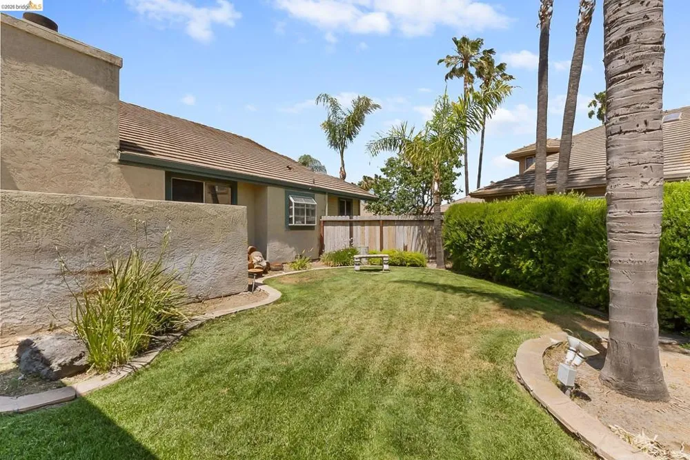 2244 Colonial Ct Discovery Bay, CA 94505