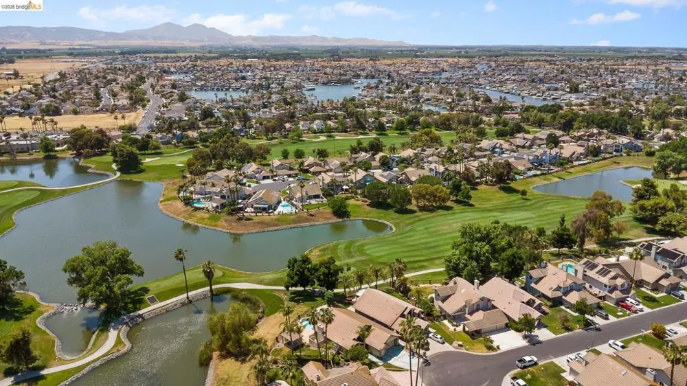 2244 Colonial Ct Discovery Bay, CA 94505