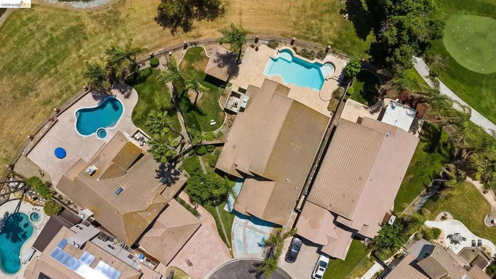 2244 Colonial Ct Discovery Bay, CA 94505