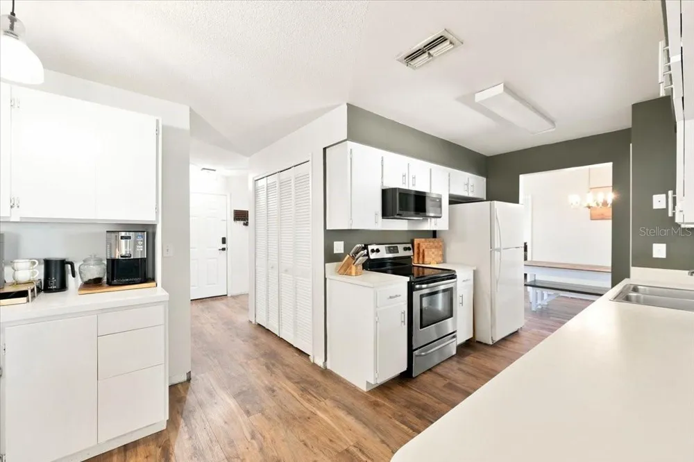 3744 PAULA COURT Lakeland, FL 33812