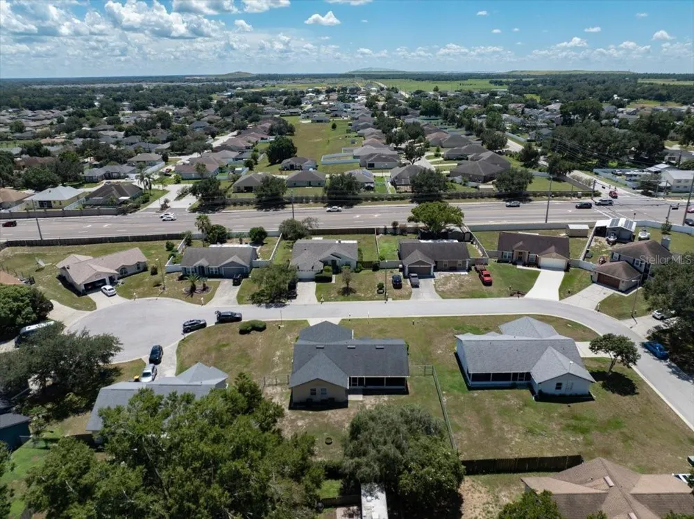 3744 PAULA COURT Lakeland, FL 33812