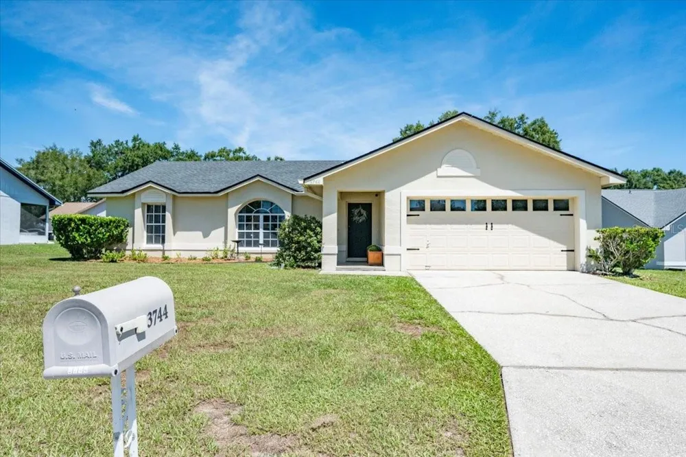 3744 PAULA COURT Lakeland, FL 33812