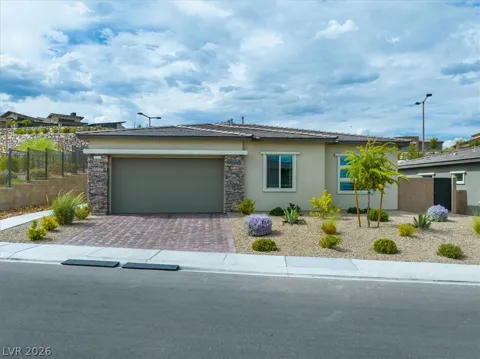 921 Woodburn Lane
