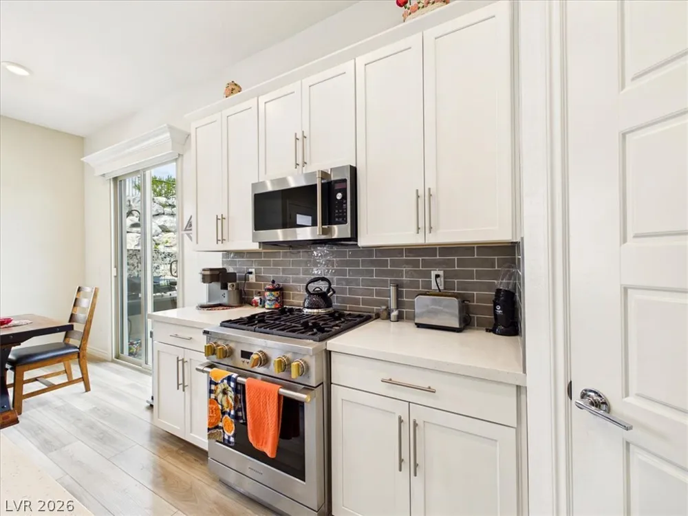 921 Woodburn Lane Las Vegas, NV 89138