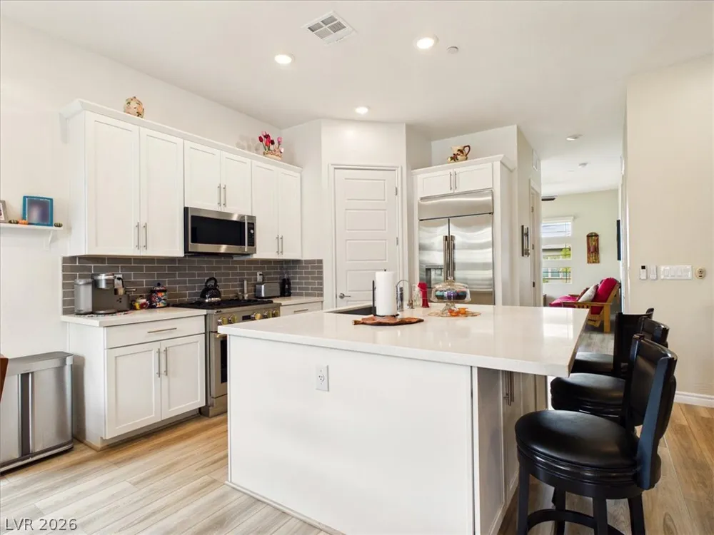 921 Woodburn Lane Las Vegas, NV 89138