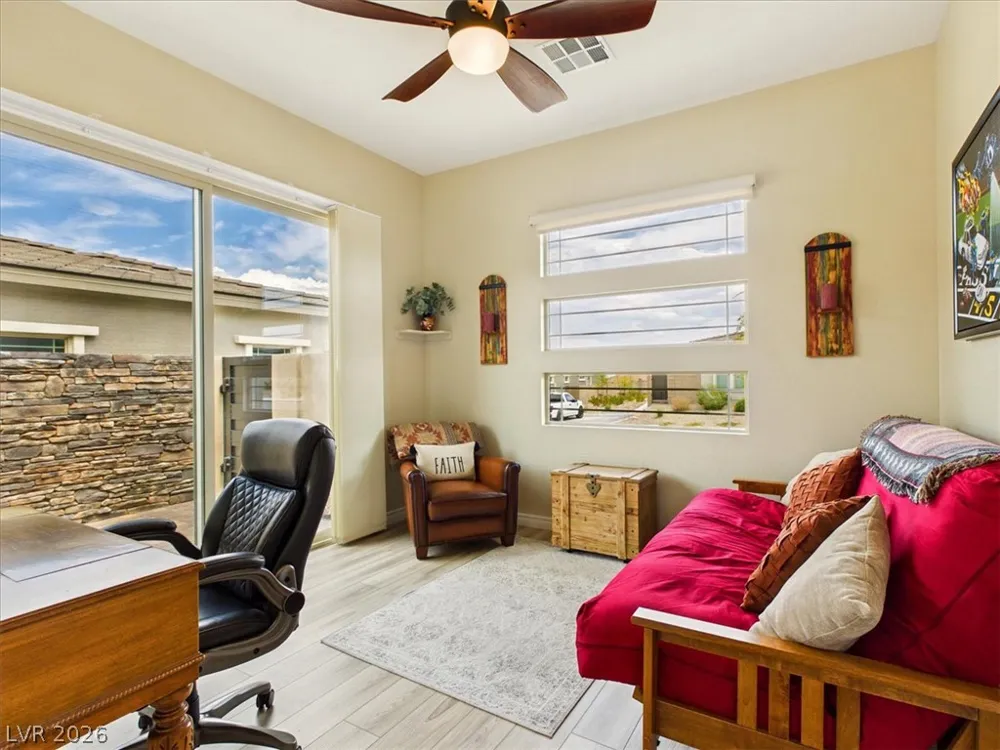 921 Woodburn Lane Las Vegas, NV 89138