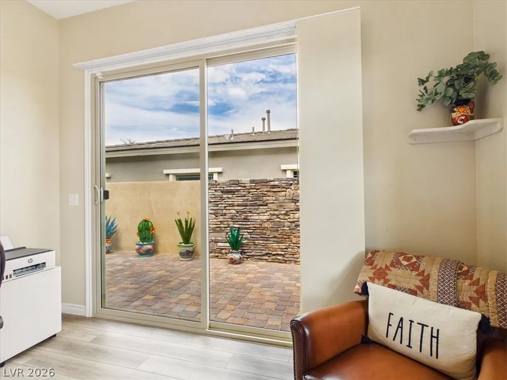 921 Woodburn Lane Las Vegas, NV 89138