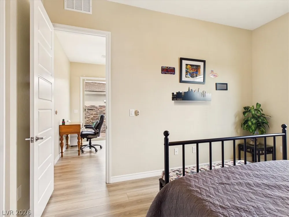 921 Woodburn Lane Las Vegas, NV 89138
