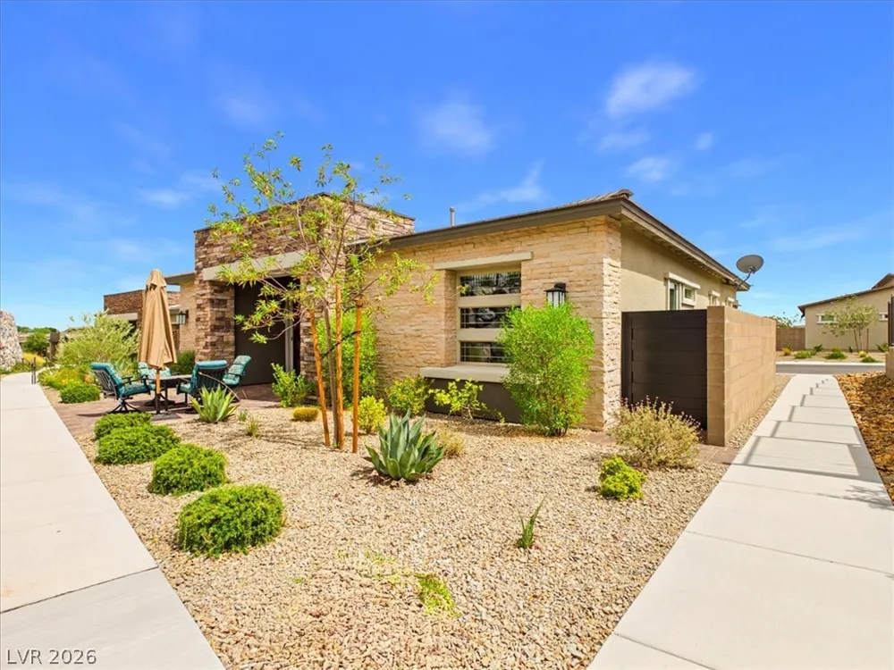 921 Woodburn Lane Las Vegas, NV 89138
