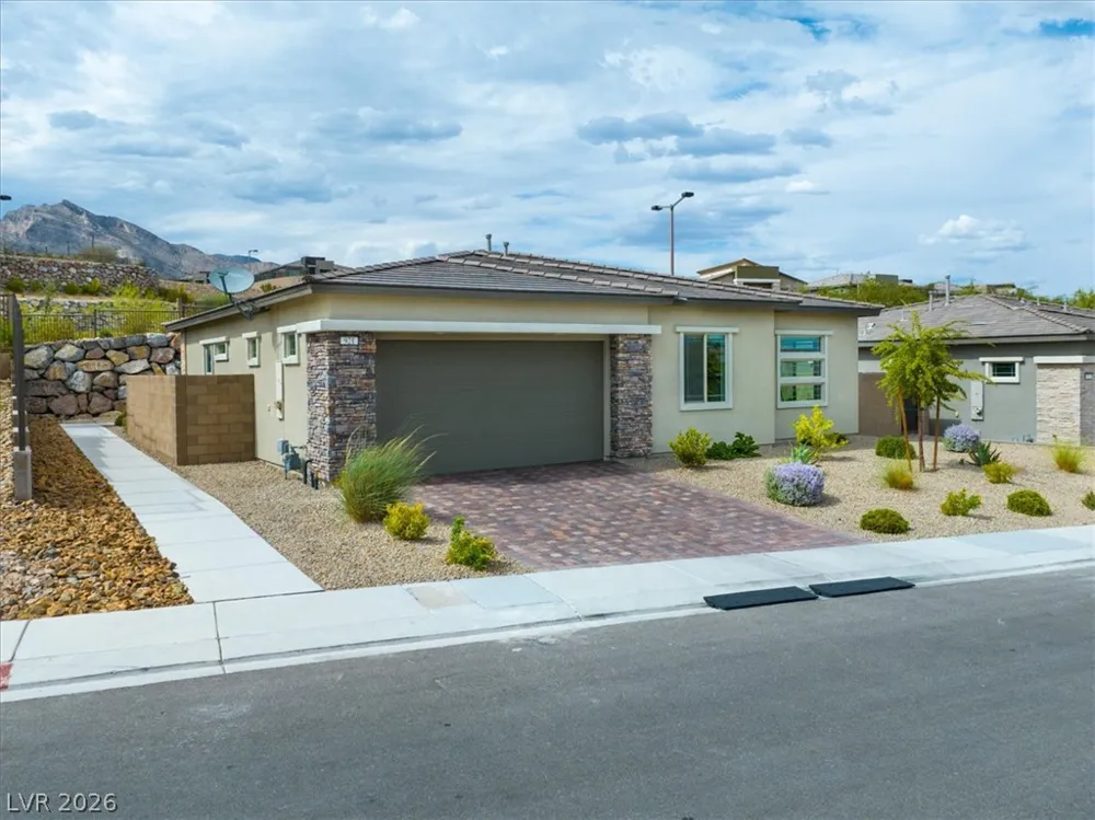 921 Woodburn Lane Las Vegas, NV 89138