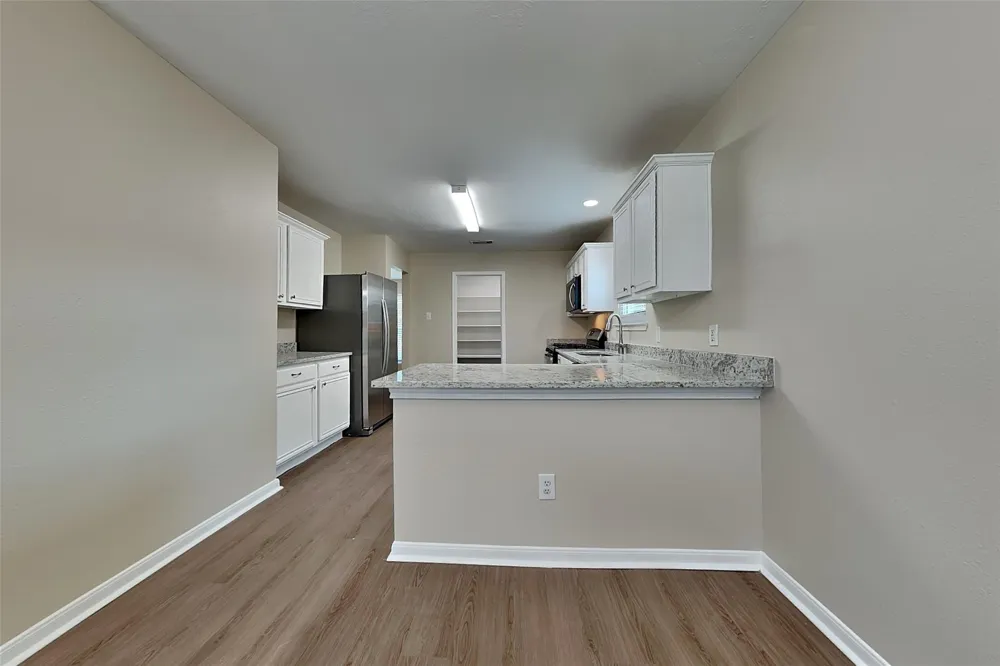 1116 Lake Shore Drive Pearland, TX 77581