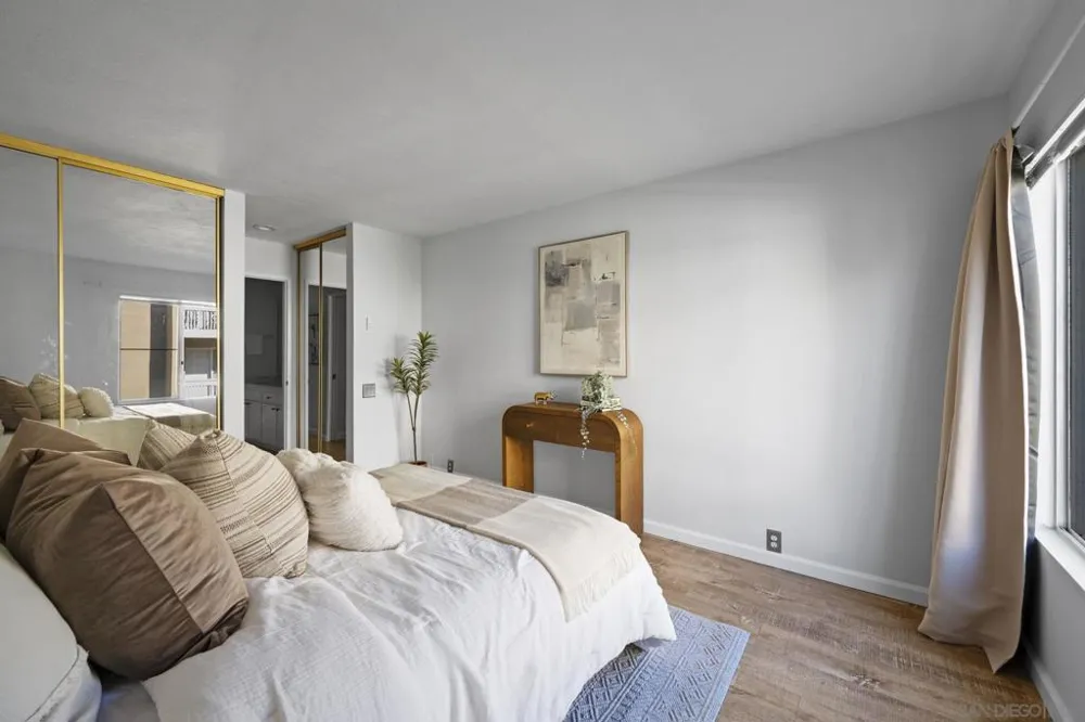 4600 lamont street #226 San Diego, CA 92109