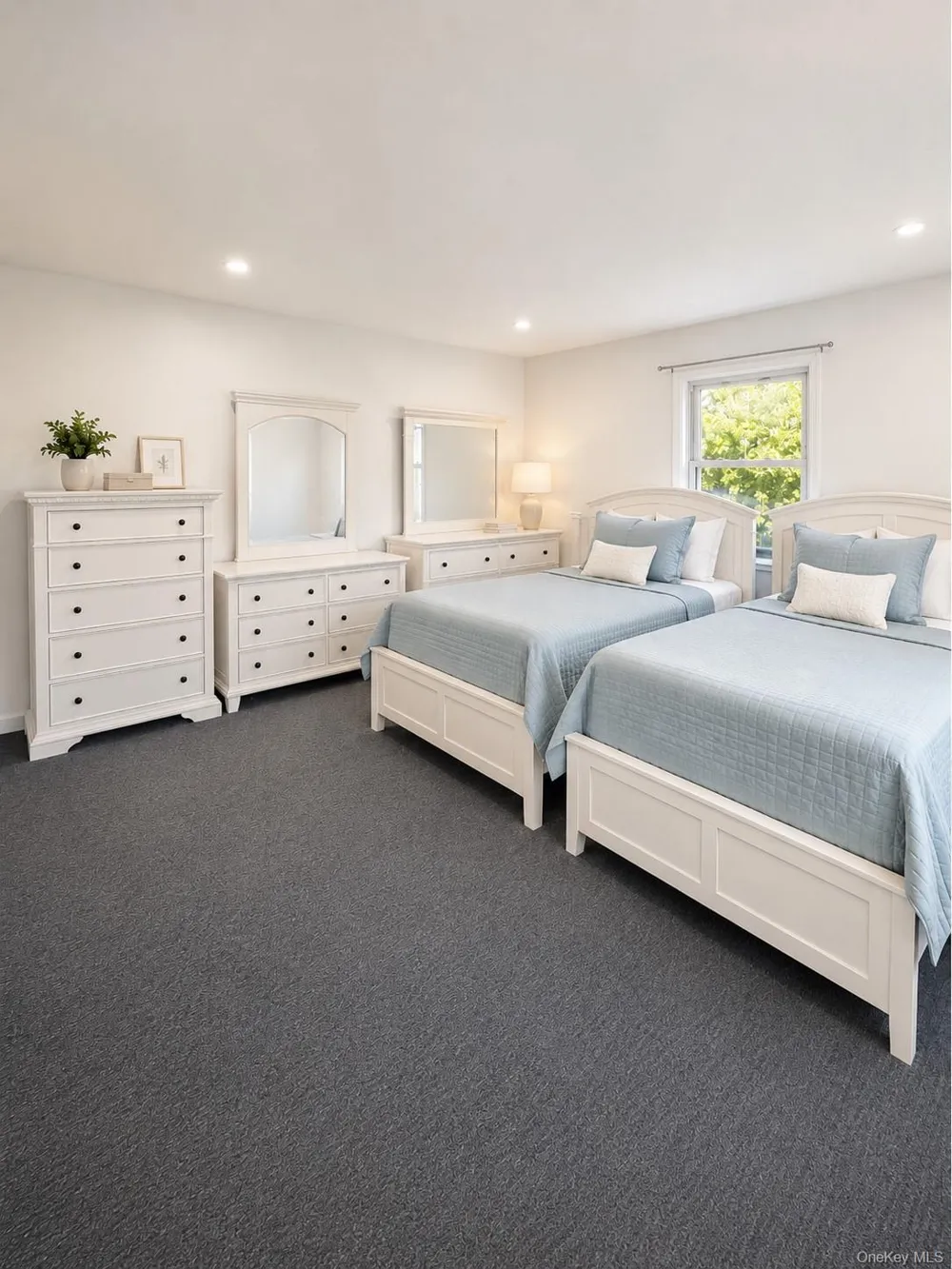 553 CENTRAL AVENUE #19B Cedarhurst, NY 11516