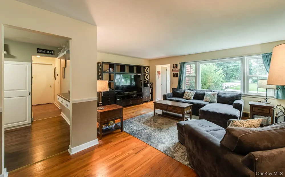 64 Alda Drive Poughkeepsie, NY 12603