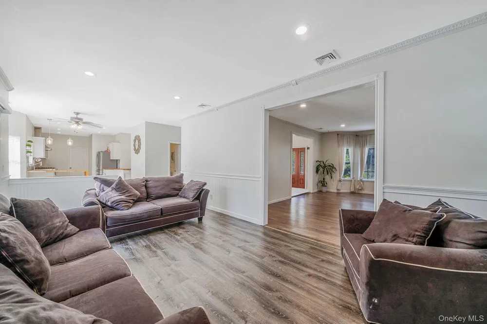 3 Embassy Road Selden, NY 11784