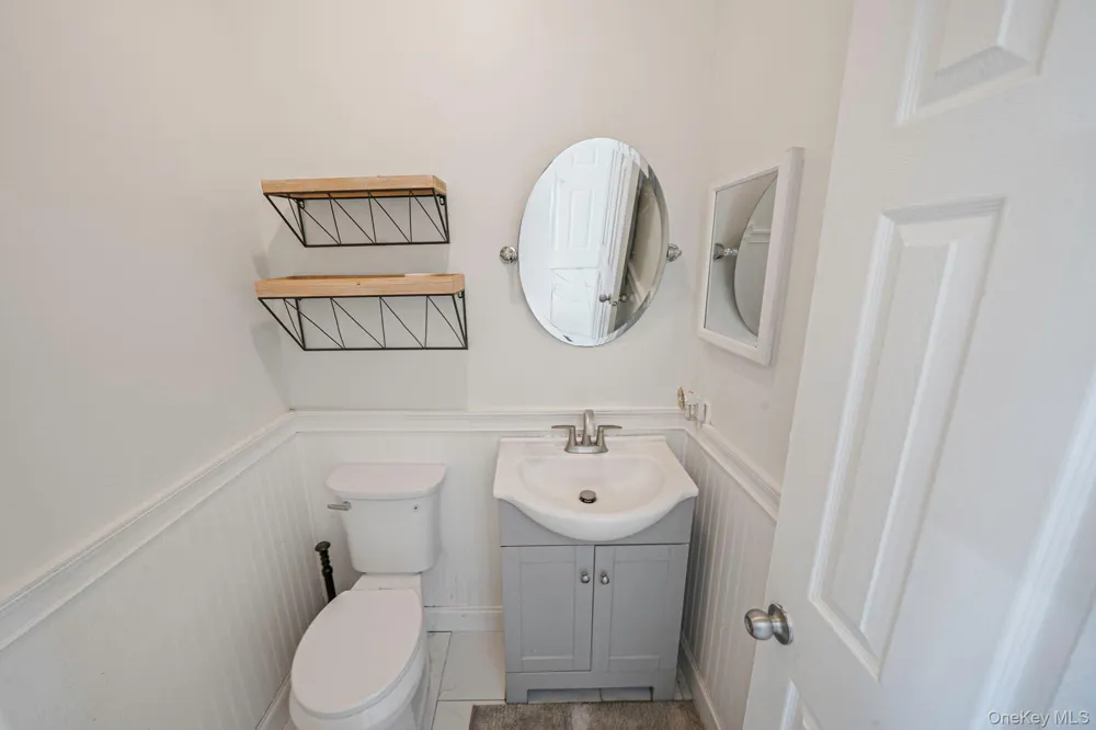 3 Embassy Road Selden, NY 11784
