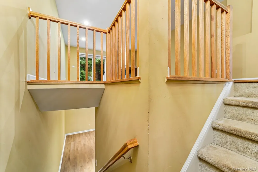 122 Crystal Hill Drive Pomona, NY 10970