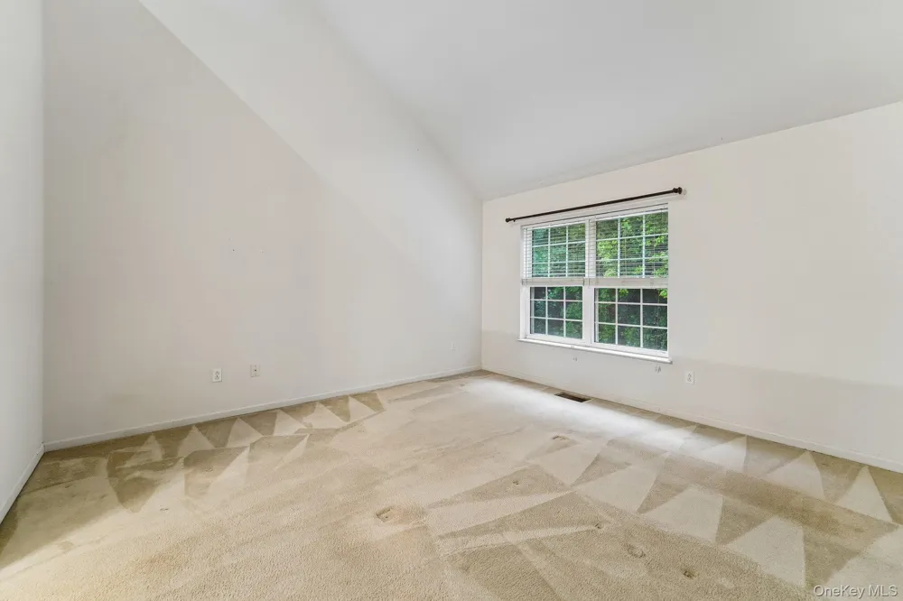 122 Crystal Hill Drive Pomona, NY 10970