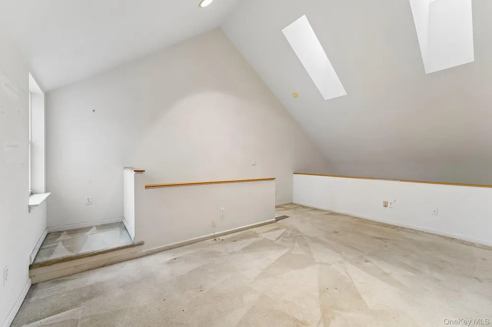 122 Crystal Hill Drive Pomona, NY 10970