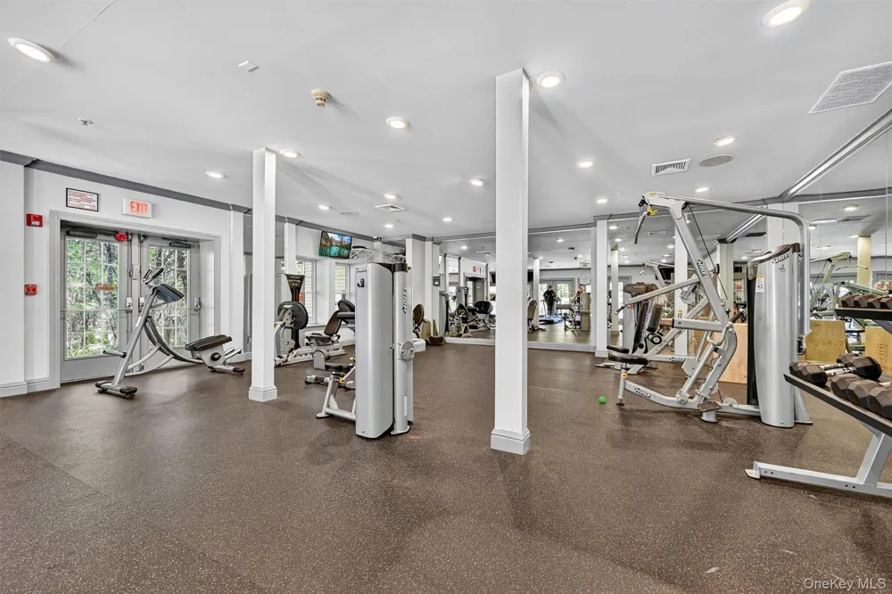 122 Crystal Hill Drive Pomona, NY 10970