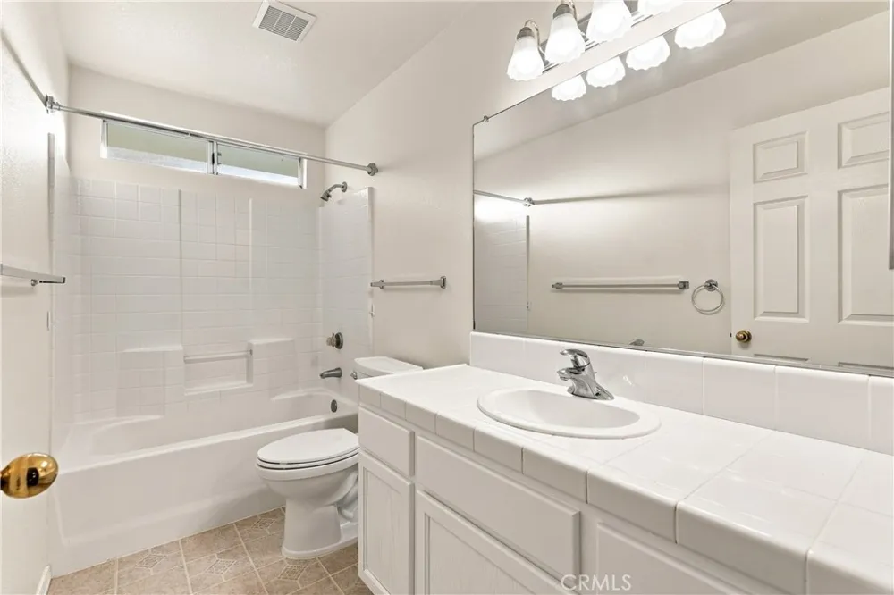 1808 Willowbank Paso Robles, CA 93446