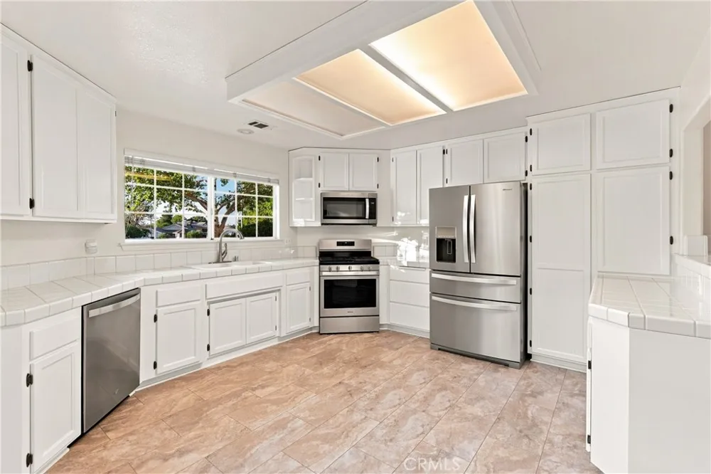 1808 Willowbank Paso Robles, CA 93446