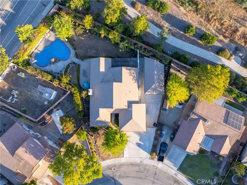 1808 Willowbank Paso Robles, CA 93446