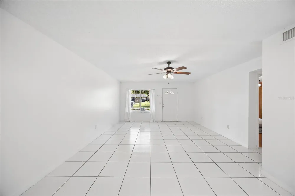 725 NORTHLAKE BOULEVARD #10 Altamonte Springs, FL 32701