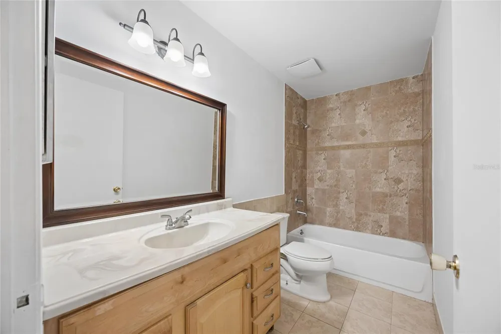 725 NORTHLAKE BOULEVARD #10 Altamonte Springs, FL 32701