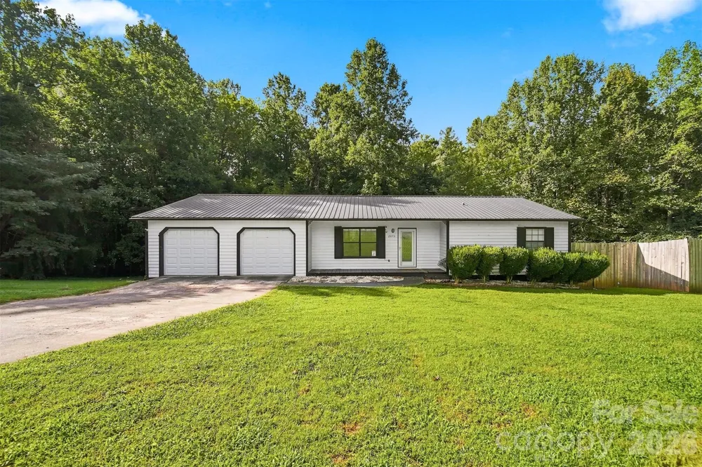 2075 South Fork Drive Morganton, NC 28655