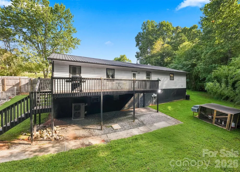 2075 South Fork Drive Morganton, NC 28655