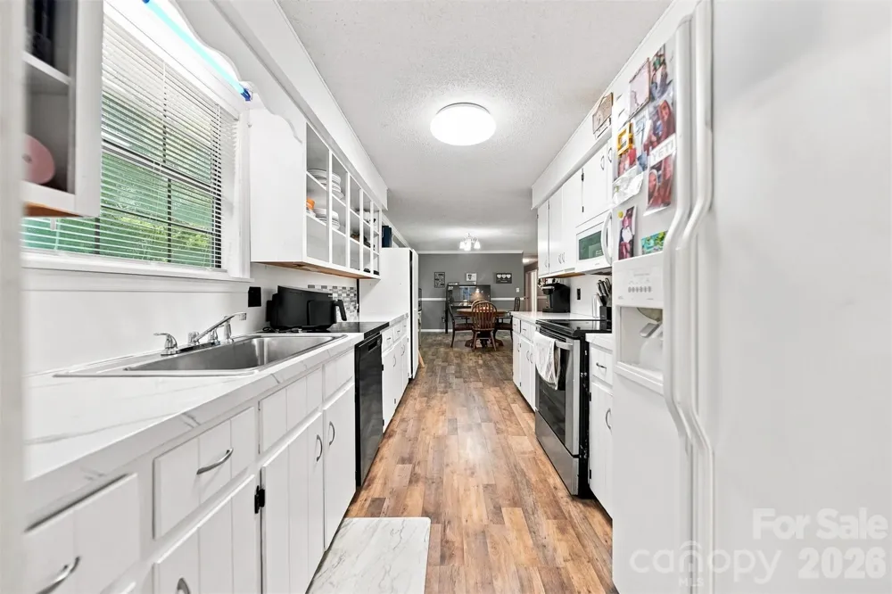 2075 South Fork Drive Morganton, NC 28655