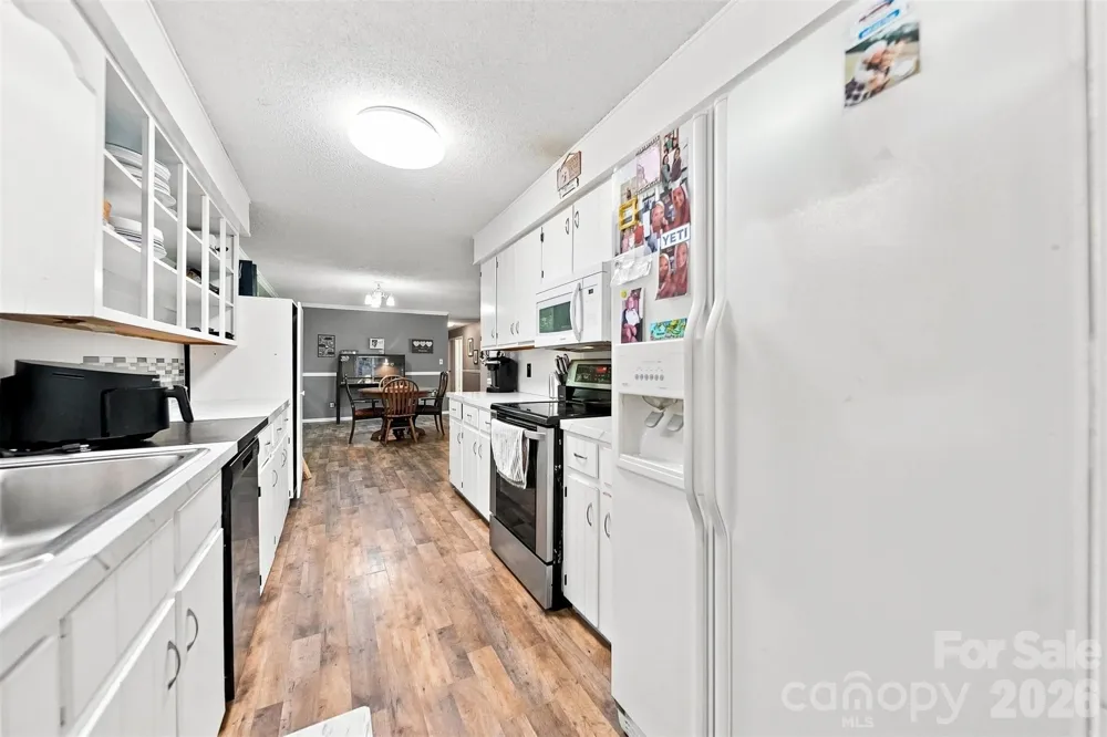 2075 South Fork Drive Morganton, NC 28655