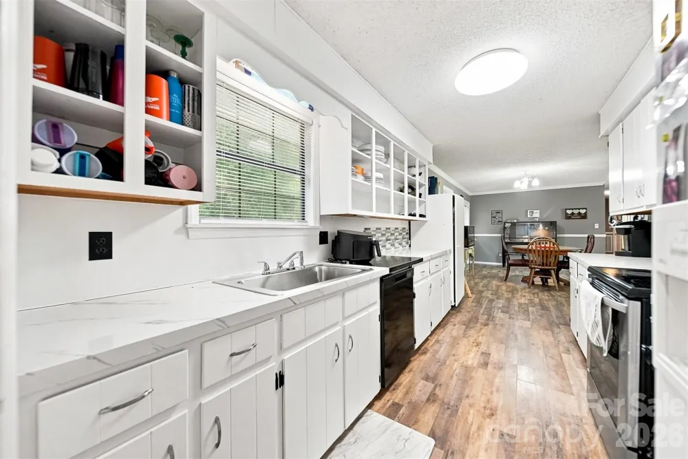 2075 South Fork Drive Morganton, NC 28655