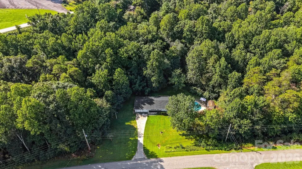 2075 South Fork Drive Morganton, NC 28655