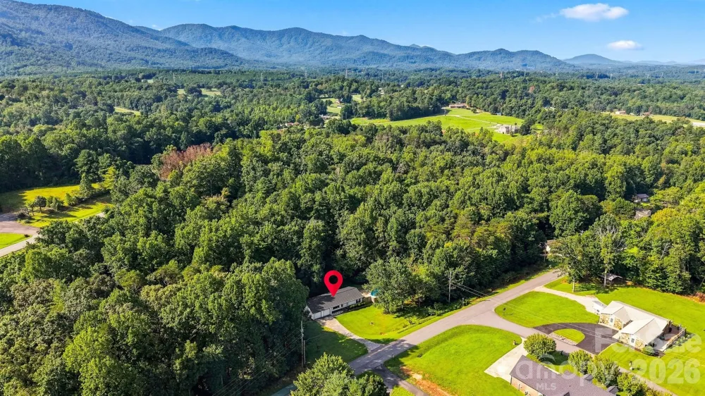 2075 South Fork Drive Morganton, NC 28655