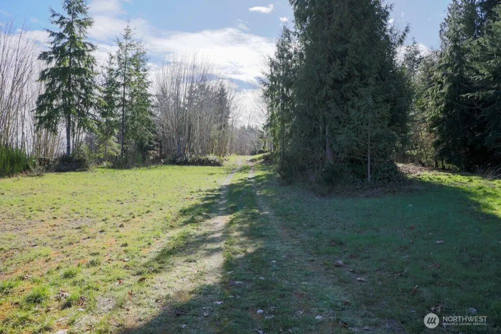 26663 Big Valley Road NE Poulsbo, WA 98370