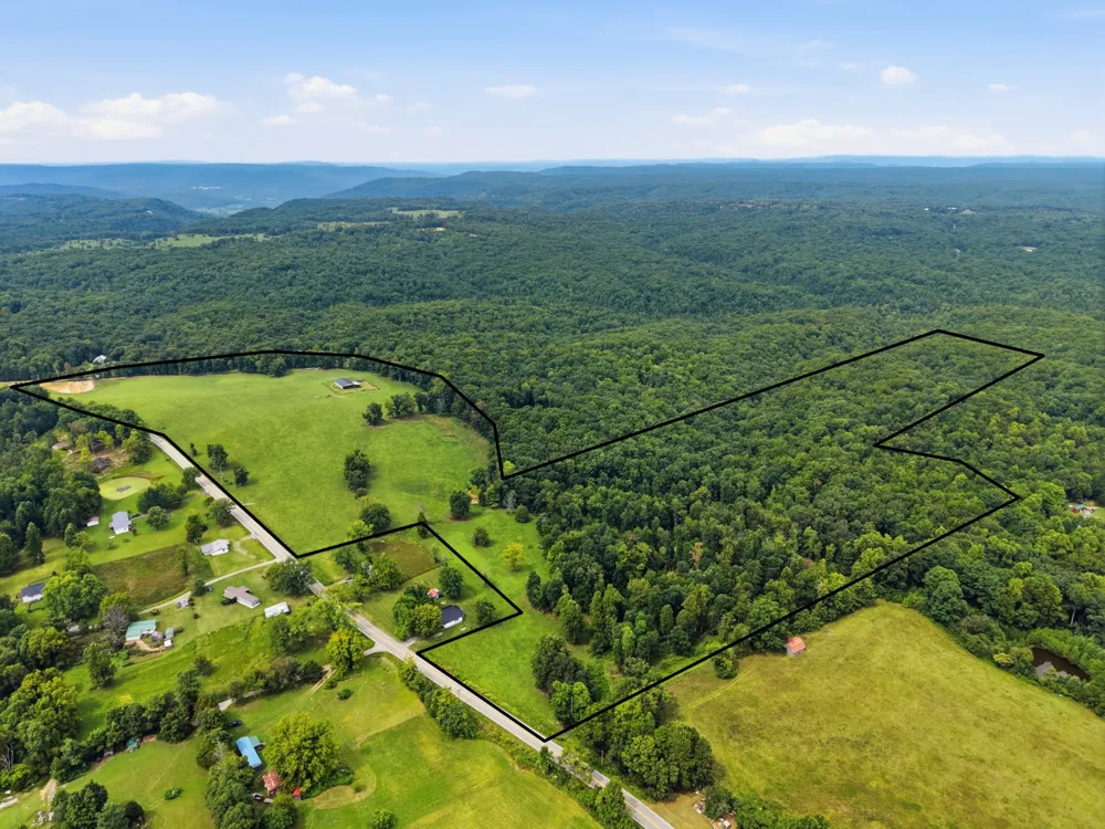 0 Hanging Limb Highway Crawford, TN 38554