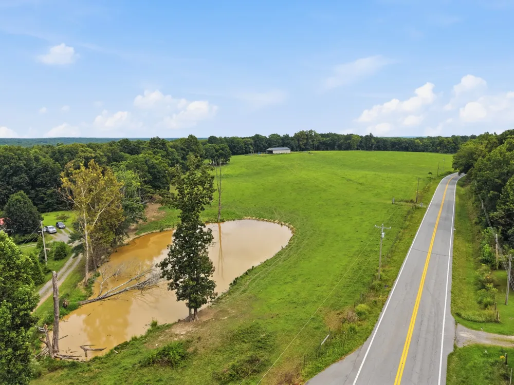 0 Hanging Limb Highway Crawford, TN 38554