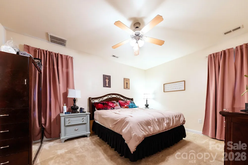 948 Sundance Drive Gastonia, NC 28054