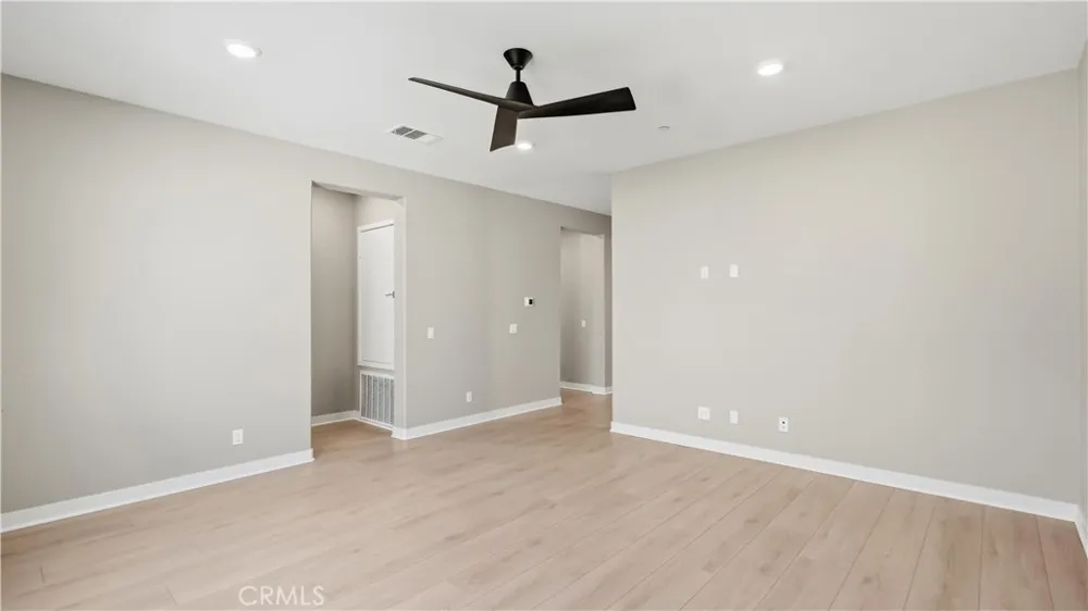135 Denali Lake Forest, CA 92630
