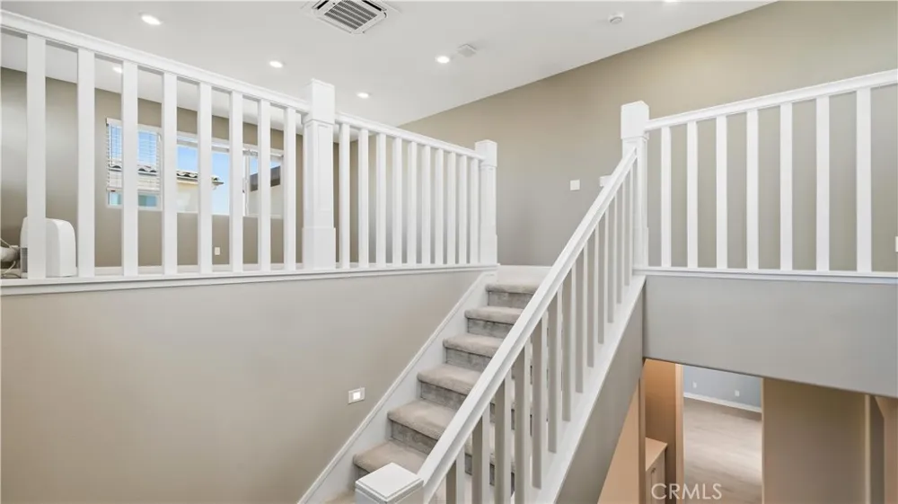 135 Denali Lake Forest, CA 92630