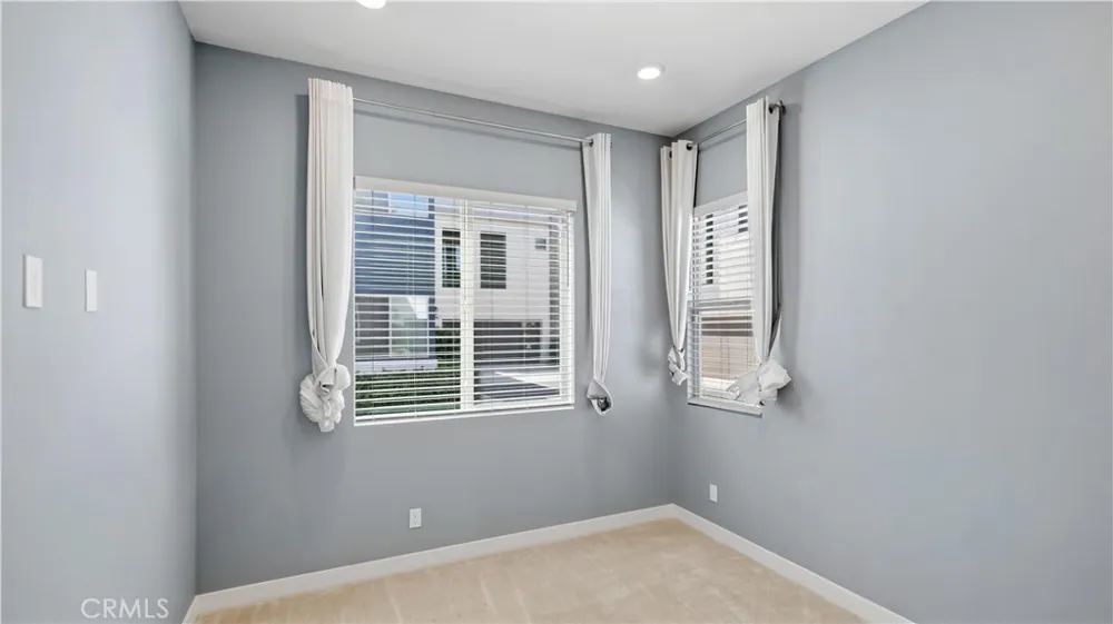 135 Denali Lake Forest, CA 92630
