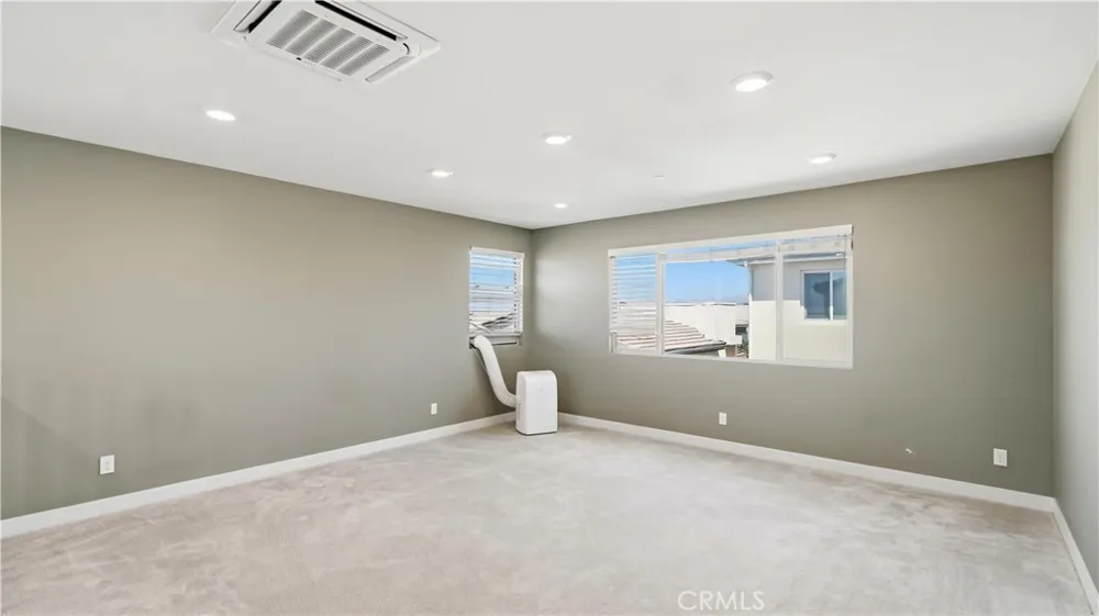 135 Denali Lake Forest, CA 92630