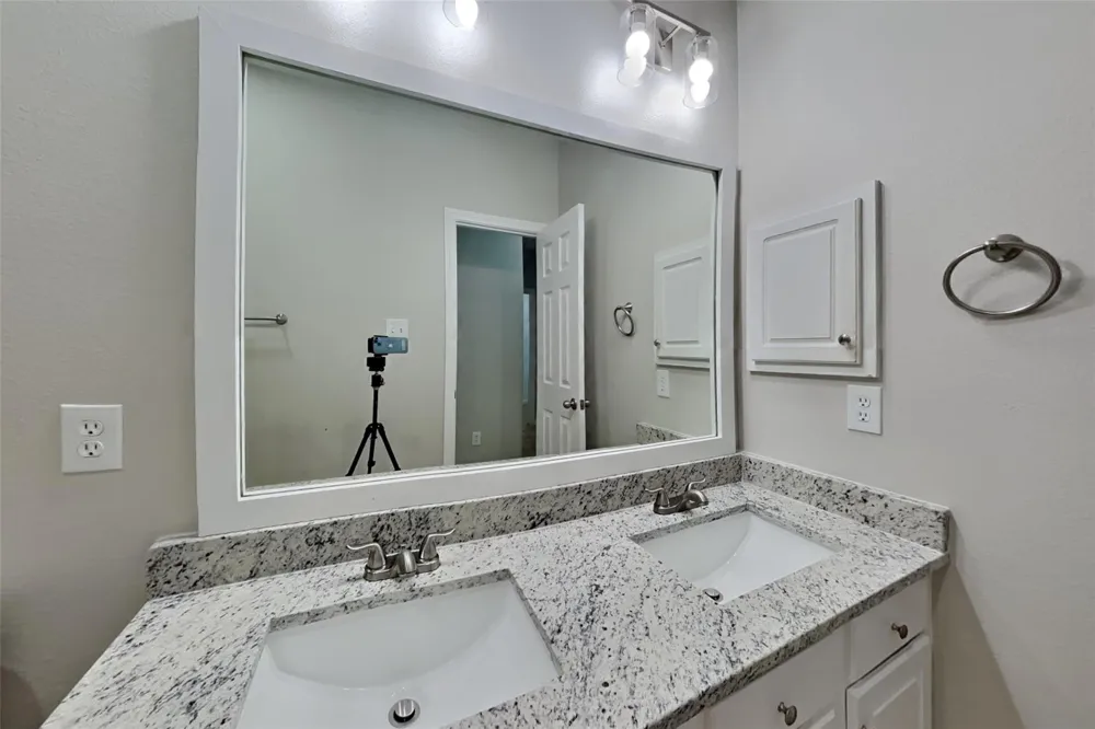 20743 Oakhurst Park Drive Porter, TX 77365