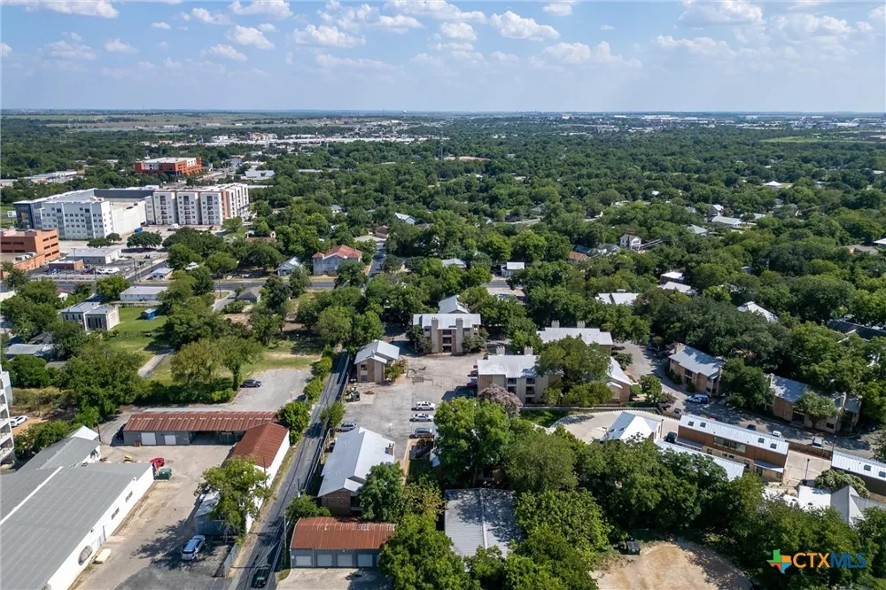 421 W San Antonio Street #I 2 San Marcos, TX 78666